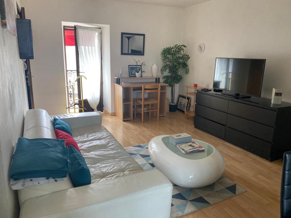 Duplex 2 Chambres 4 Personnes - Bourg De Saclay Exterior photo